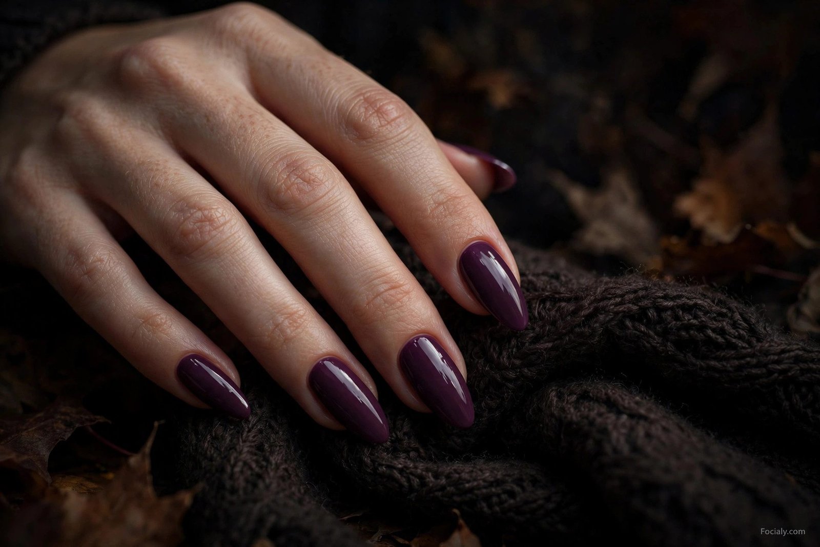 Deep plum glossy fall nails 2026